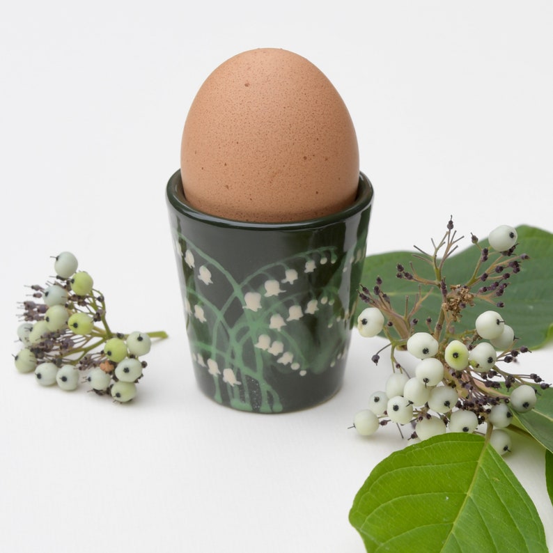 Maiglöckchen Eierbecher personalisierbar handbemalt Bild 6