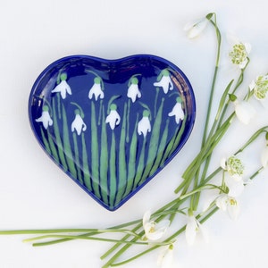 Snowdrop Small Heart Dish - can be Personalised - Hand Painted