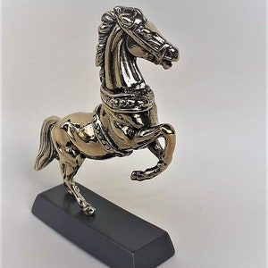 For Feng Shui, horse is powerful symbol and  an ideal gift to boost career and reputation