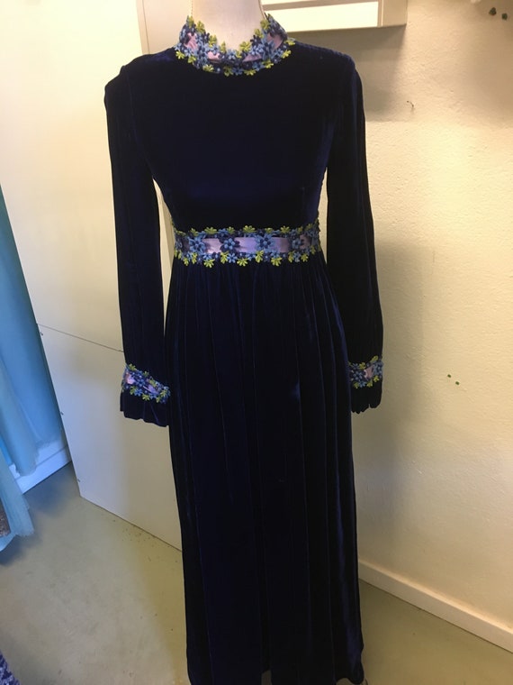 vintage 60s blue velvetdress