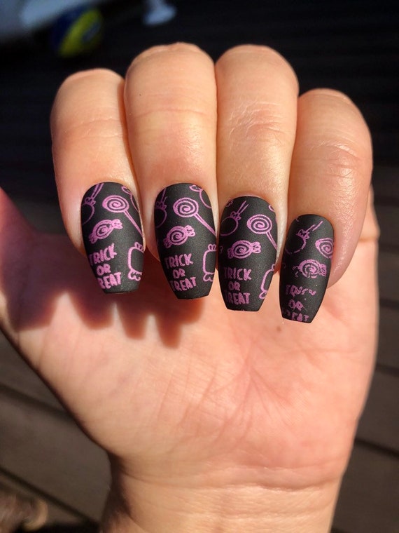 Trick Or Treat Halloween Acrylic Nails Halloween Nails Etsy