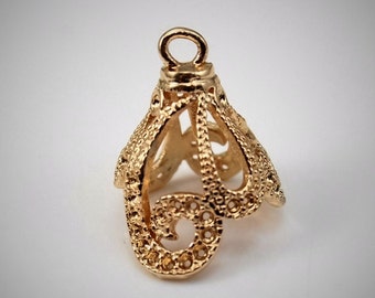 Gold plated semi-pierced pearl pendant