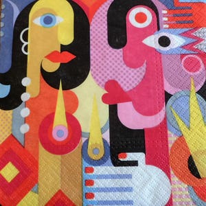 Tovogliolo di carta modello cubismo donne marroni