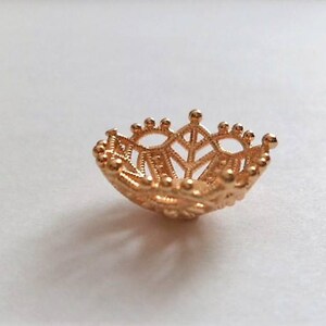 Large bead cap in flower in gold plated image 4