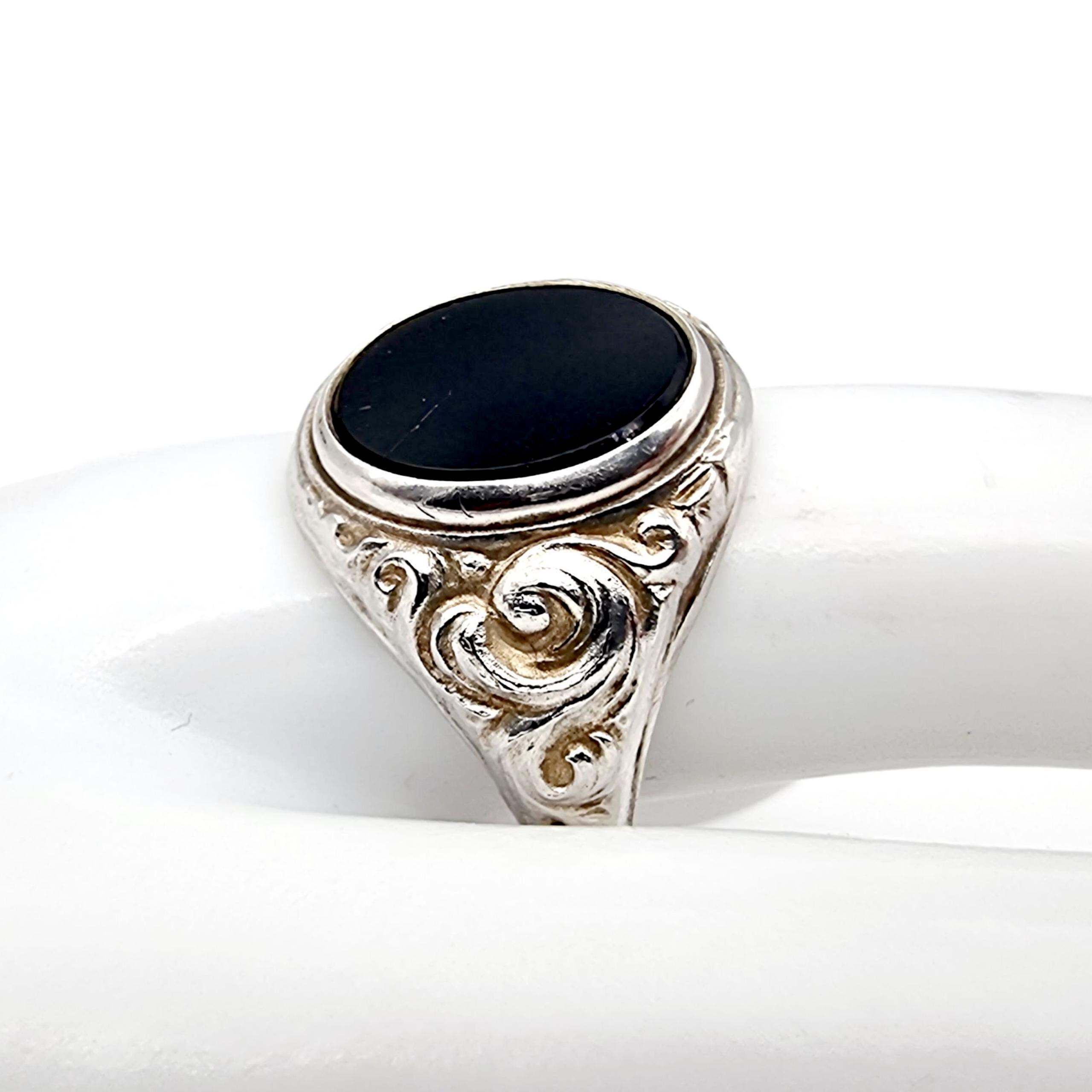 Men's Silver Ring With Black Onyx – Ornate Vintage Baroque Design