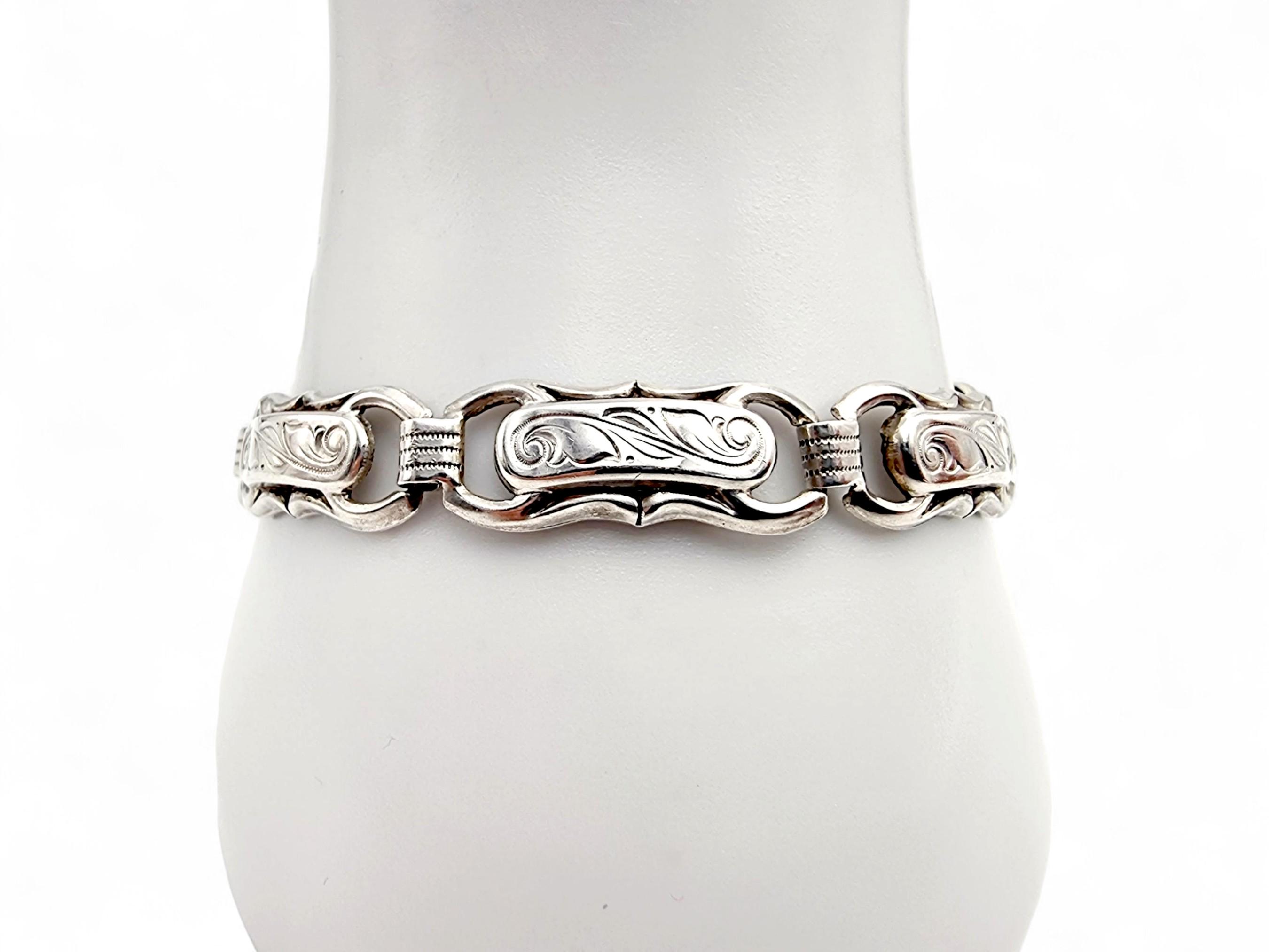 ビンテージブレスレット Silver835 Vintage 835 Silver Bracelet With Intricate Engravings by KH