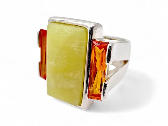 Vintage Silver Statement Ring – Large Yellow Cent… - image 1