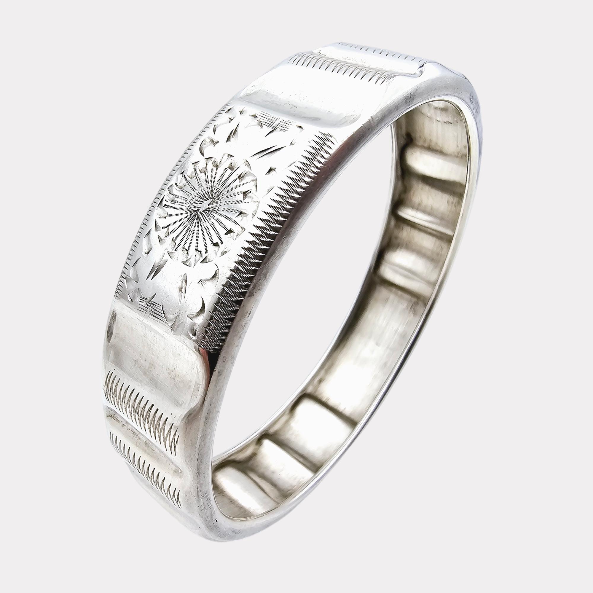 アンティーク スターリングシルバー 花柄彫刻バングルブレスレット