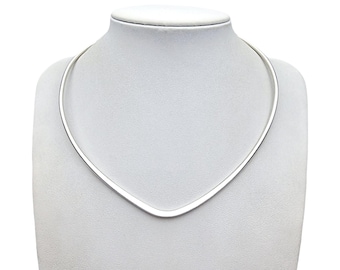 Vintage Silver Collar Necklace – Minimalist Omega Choker, 835 Silver, Modernist Design, 40 cm