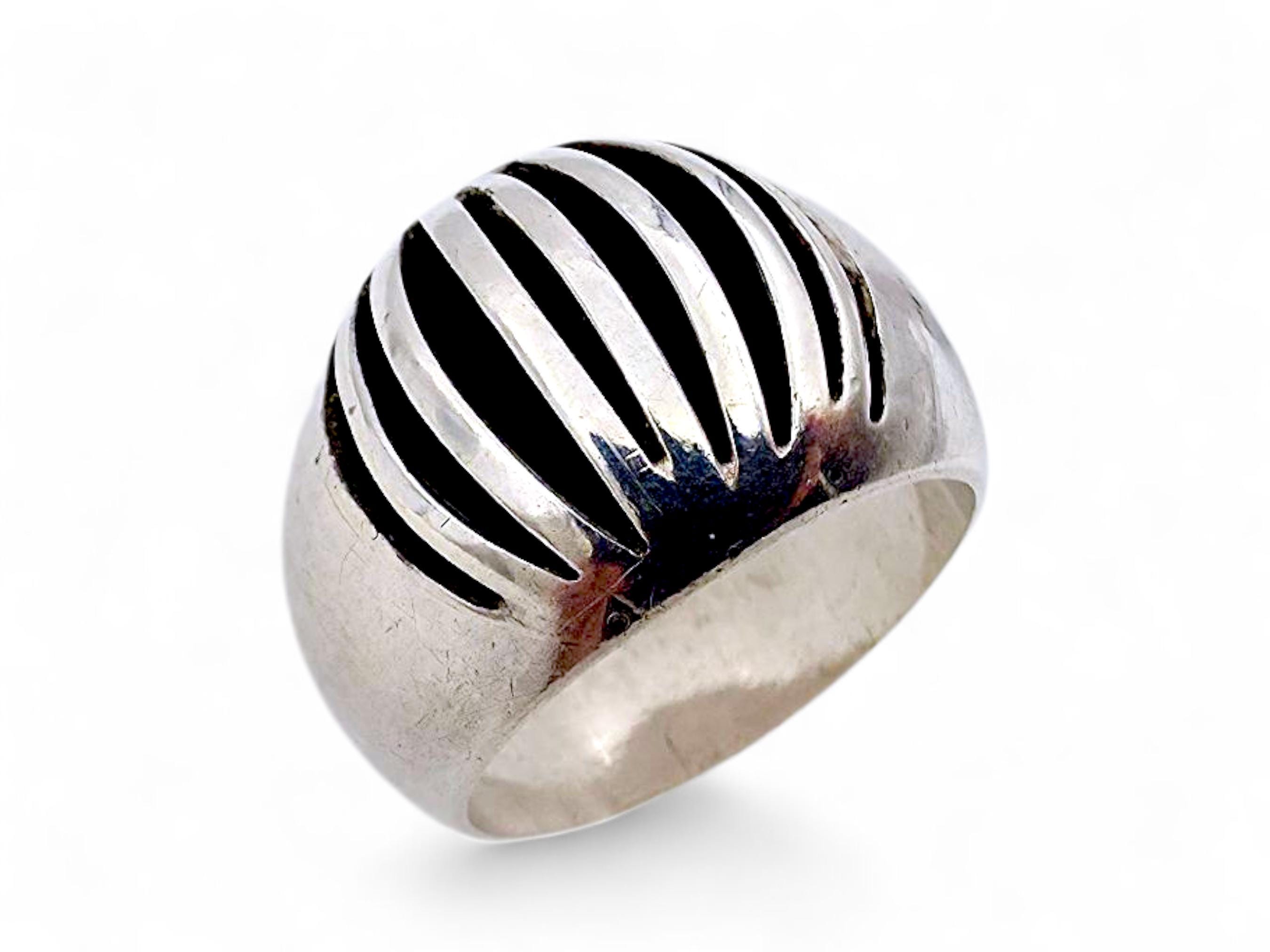 Bague Ancienne Argentée à Dôme Avec Topaze Et Zirconium - Taille 57, Style Vintage Or Argent