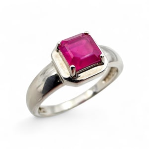 Silver Synthetic Ruby Ring Size 63 (US 10.25) Emerald Cut Vivid Red Gemstone Minimalist Solitaire Classic Fine Jewelry