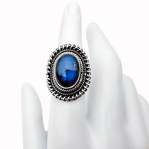 Vintage Sterling Silver Labradorite Statement Ring – Oval Cabochon, Filigree Frame, Boho Chic, 52 (US 6)