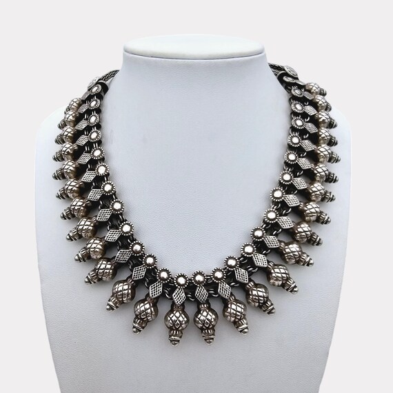 Antique necklace silver discount