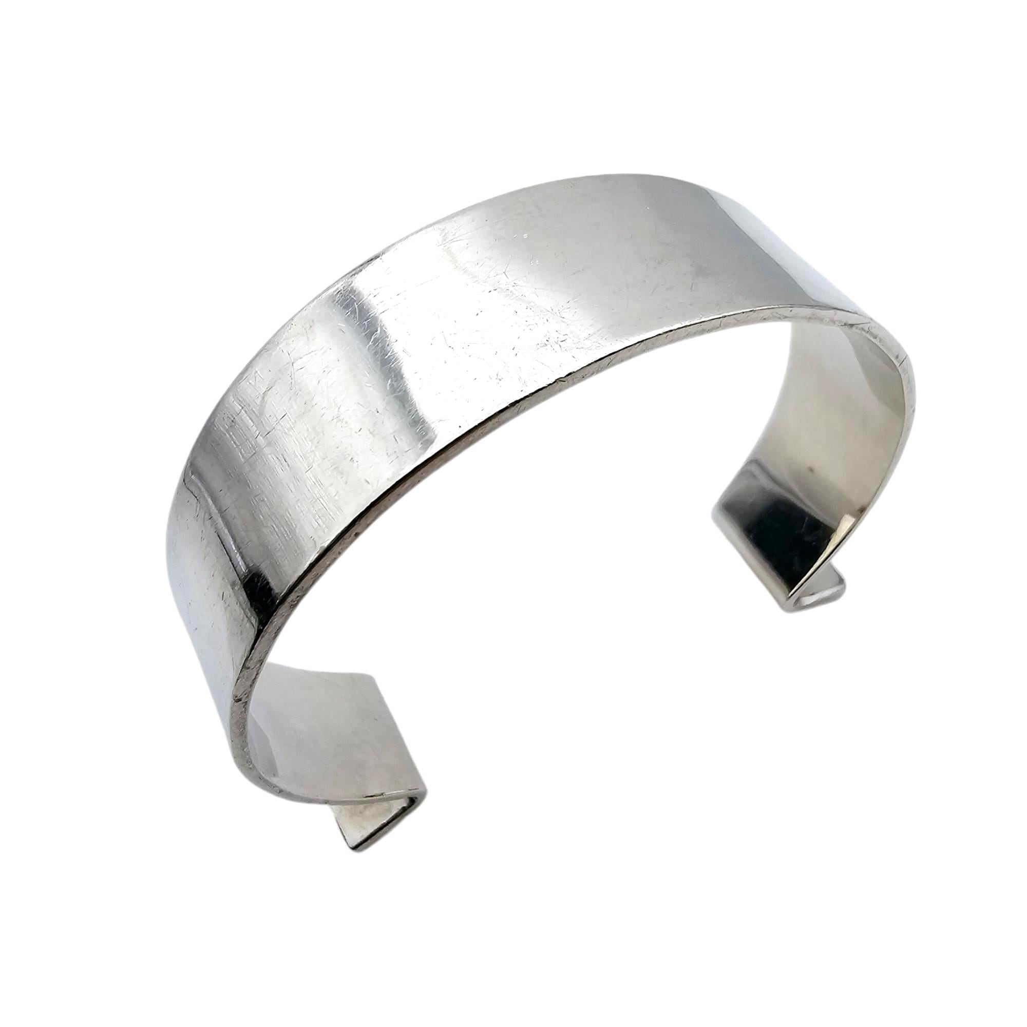Hans Hansen Silver Cuff Bracelet, Denmark, 1960s Modernist Design