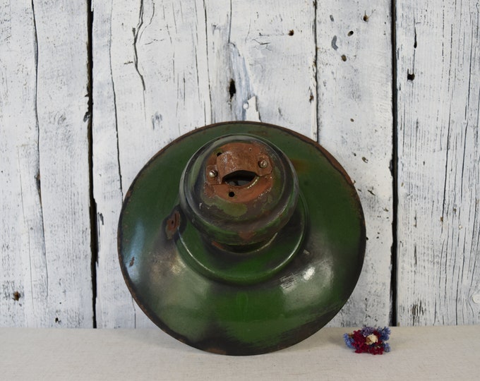Vintage industrial hanging light Primitive industrial pendant Metal hanging lamp Lampshade green Metal ceiling lighting