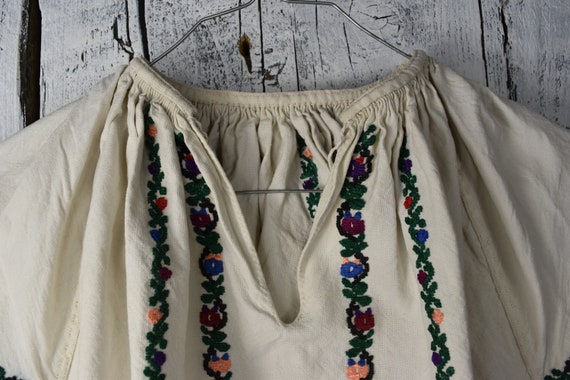 Vintage traditional Ukrainian embroidered shirt /… - image 6