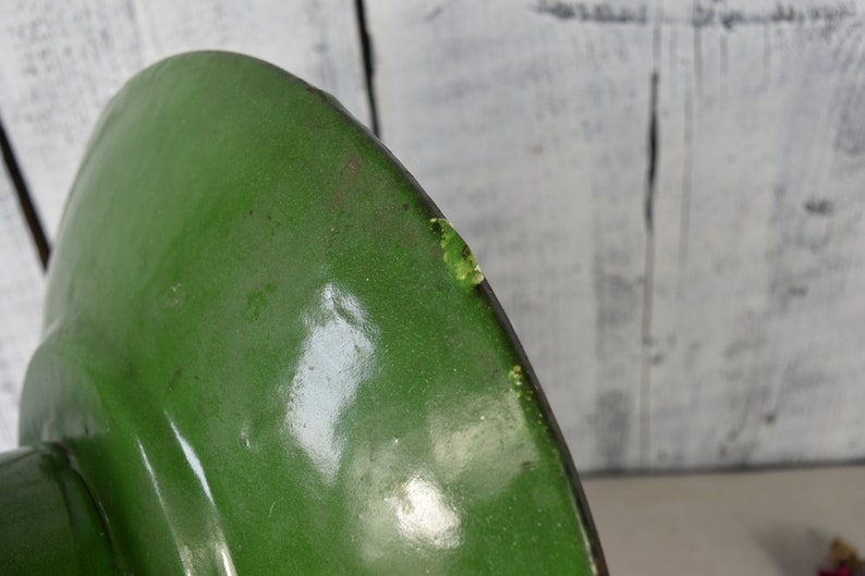 Vintage industrial hanging light Primitive industrial pendant Metal hanging lamp Lampshade green Metal ceiling lighting