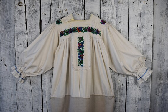 Vintage traditional Ukrainian embroidered shirt /… - image 2