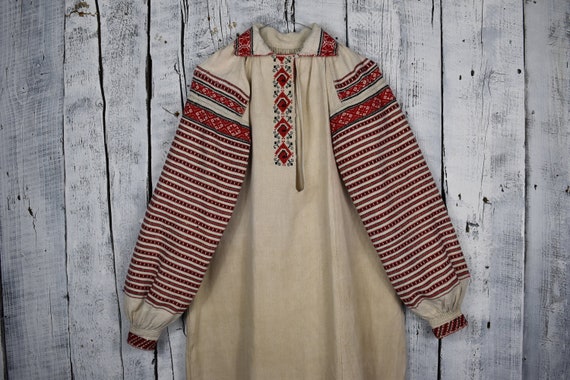 Vintage traditional Ukrainian embroidered shirt /