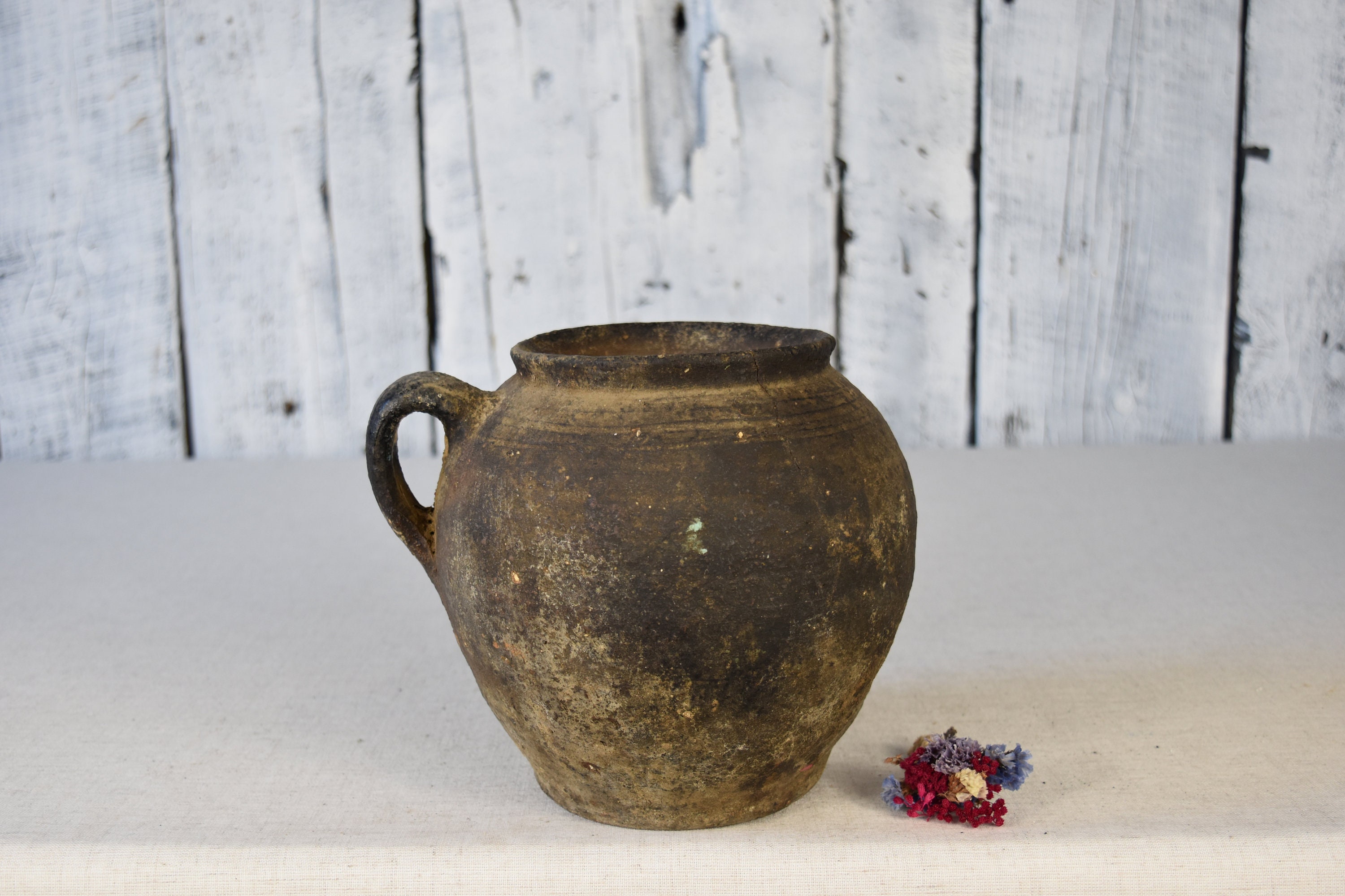 Kitchen & Dining Home & Living Kitchen Décor Antique clay pot Vintage