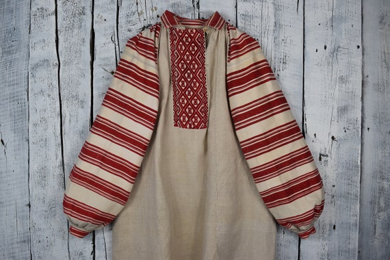 Vintage traditional Ukrainian embroidered shirt /