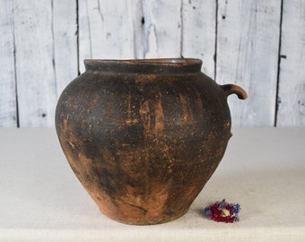 Vintage clay pot / Rustic ceramic bowl / Unique clay vase / Primitive rustic earthenware / Boho chic garden vase / Handmade home decor