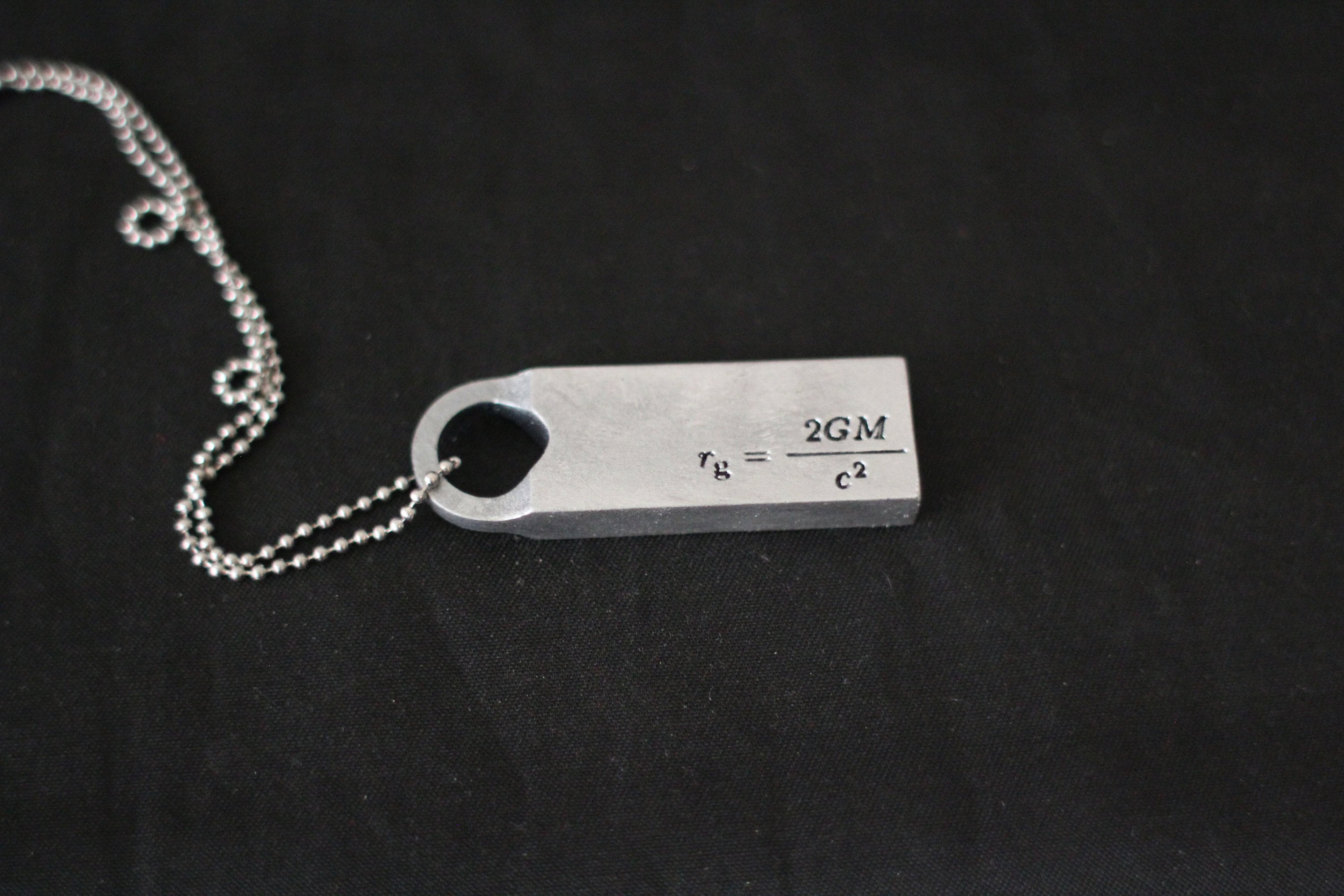Death Stranding Q-pid Necklace| Death Stranding | Q-pid - Etsy Death Stranding Q-pid Necklace| Death Stranding | Q-pid - Etsy