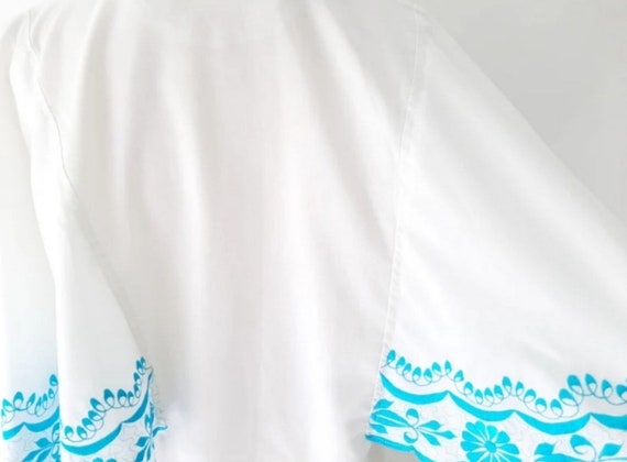 Vintage White Embroidered Cotton Blend Caftan - image 5