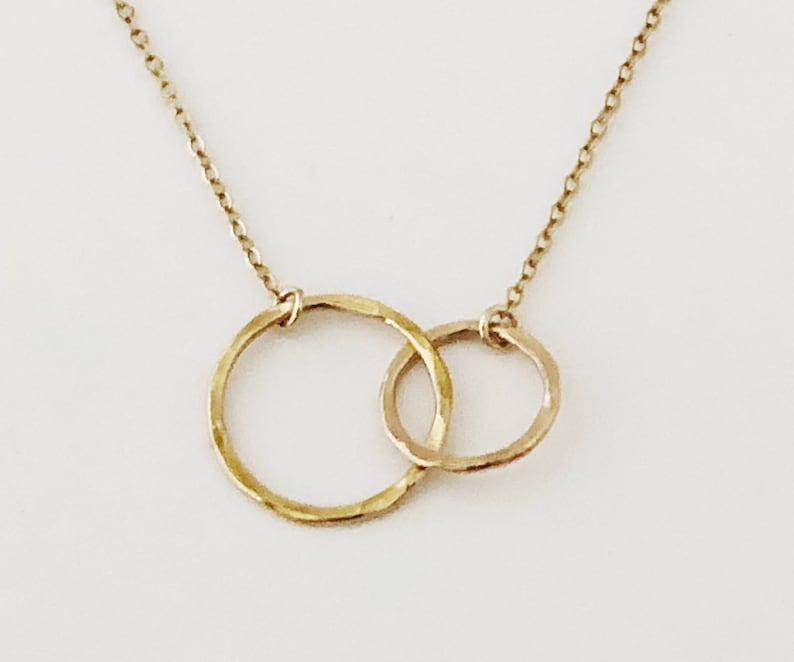 Wedding Gift For Best Friend Bonus Sister Other Sister Unbiological Sister Interlocking Circle Necklace Birthday Gift Idea