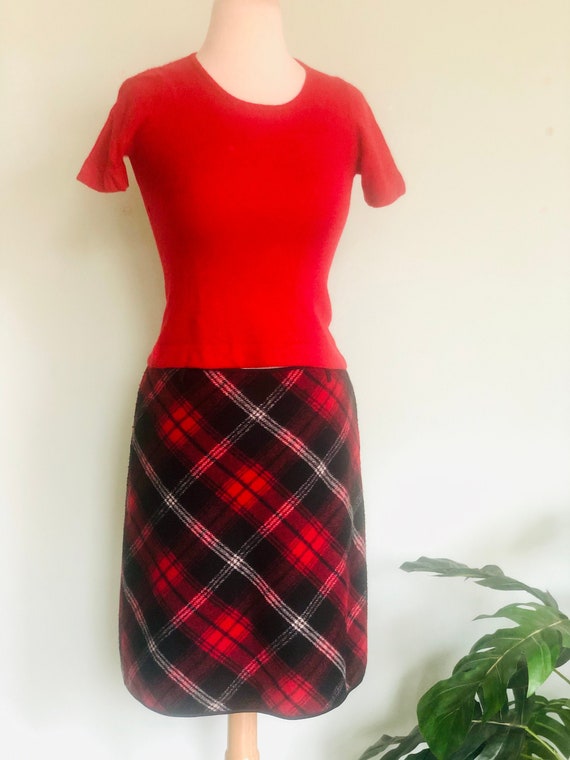 Tartan Plaid Mini Skirt hip warmer / boot skirt / 