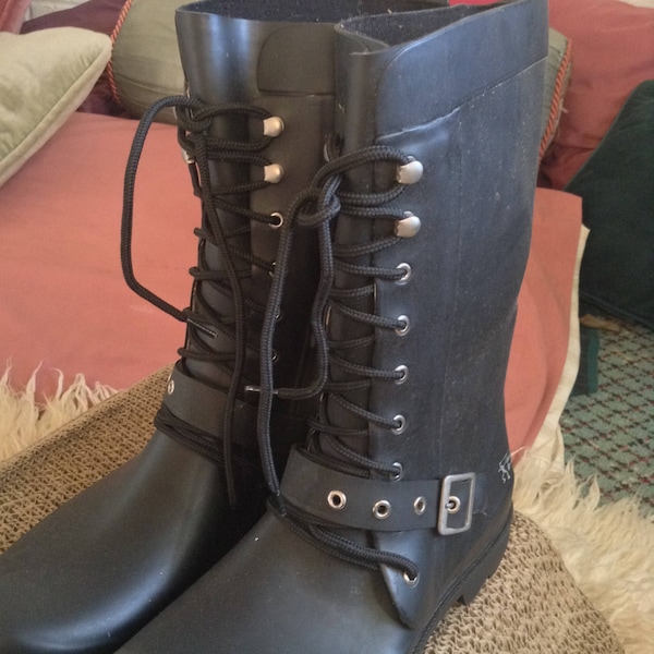 LACED MILITARY BOOTS / brand new rubber all weather boots / Aussie Dog combats /  punk / rocker / goth
