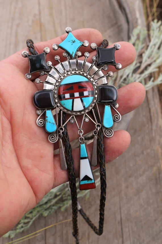 Vintage Zuni Sunface bolo