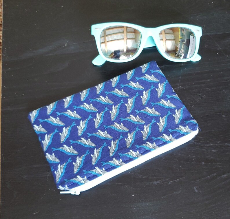 Blue Grey Tiny Humpback Whales Woodgrain Zipper Bag