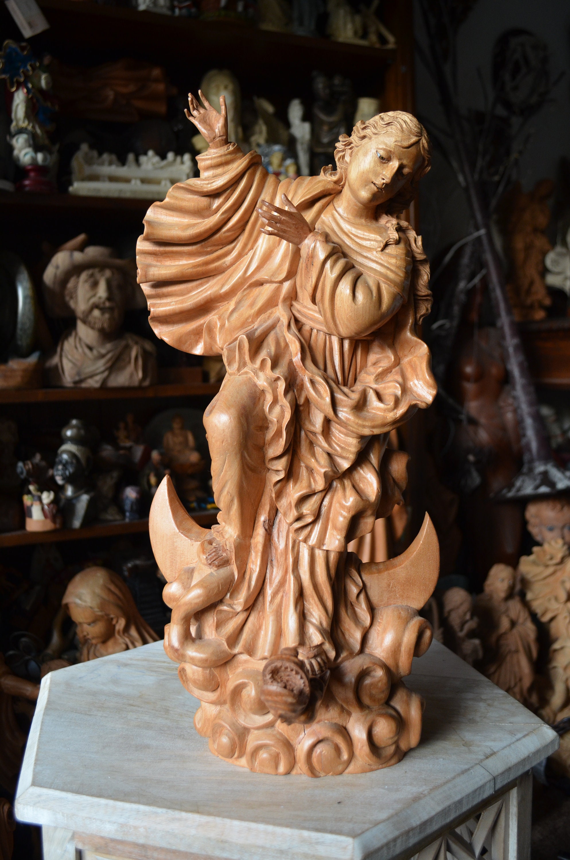 Antique wood carved virgin mary statue - Etsy 日本 Antique wood carved virgin mary statue - Etsy 日本