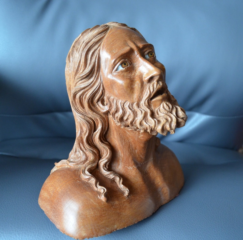 Hand Carved Wood Sculpture Bust of Jesus Christ the Saviour Lord Statue
