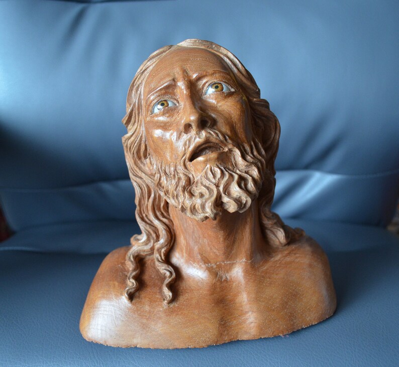 Hand Carved Wood Sculpture Bust of Jesus Christ the Saviour Lord Statue