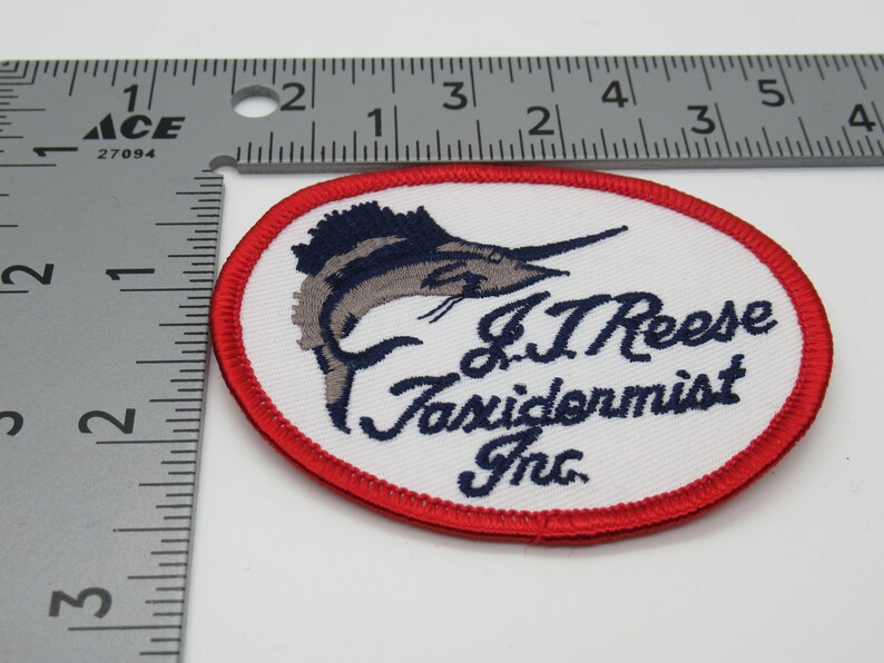 J J Reese Taxidermist Inc Fort Lauderdale Florida Vintage Oval Sew On Fishing Patch