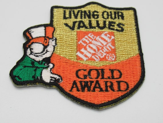 Home Depot Homer Award & Badges (How It Works + More)