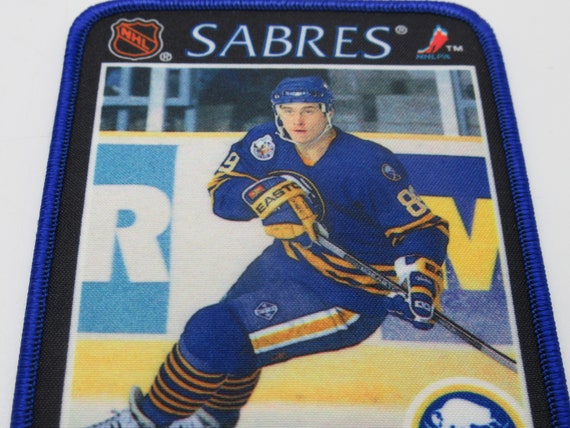 Alexander Mogilny Buffalo Sabres Vintage NHL Hock… - image 3