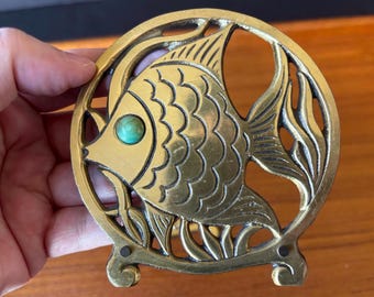 Vintage Brass Trivet, Fish’s Eye has a decorative stone, Israel Jewish Home Decor, Vintage Israel Decoration,