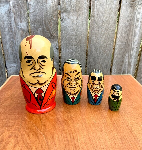 vintage matryoshka dolls