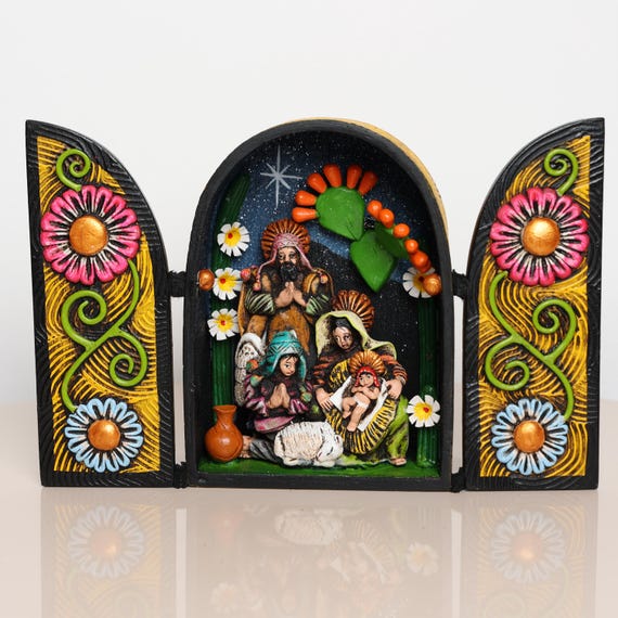 Peruvian Nativity Altarpiece – Handmade Andean Art | Religious