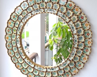 Peruvian Ivory Harmonious Mirror 60 cm Handmade Wall Decor – Carved Wood Round Elegant Statement Mirror for Living Room Bathroom