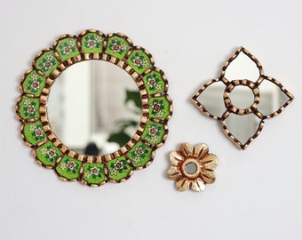 Peruvian Mirrors "Gloriosa Light Green" - Interior decoration - Wall Mirror - Home decoration - Decorative mirrors - Crafts