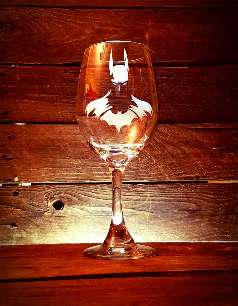 Batman Wine Glass // Batman Lover Gift // Wine Glass for Man Etsy