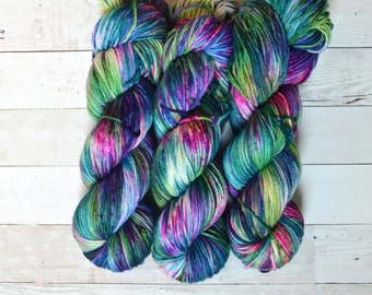 Aubs Worsted | hand dyed yarn | handdyed yarn | hand dyed worsted yarn | worsted yarn | worsted weight | Variegated Yarn | Butterfly Effect
