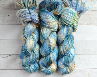 hand dyed yarn | dk weight yarn | dk yarn | 100% Superwash merino | merino wool | Sweater Yarn | speckles | multi colored | Beach Vibes