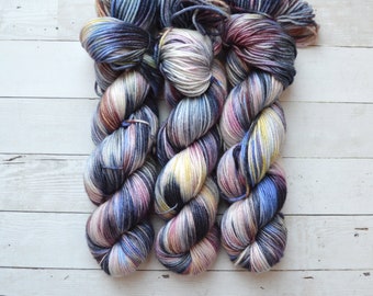 hand dyed yarn | dk weight yarn | dk yarn | 100% Superwash merino | merino wool | Sweater Yarn | multi colored | Sweatpants & Cardigans