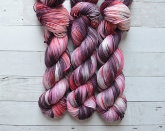 hand dyed yarn | Dyed Yarn | Sock Yarn | fingering weight yarn | Merino Wool | | Yarn | Superwash | fingering yarn | Pink | Seductive