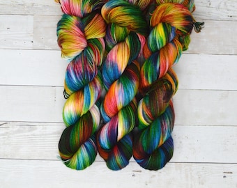 hand dyed yarn | fingering weight yarn | Yarn | Superwash | Speckled Yarn | fingering yarn | Sock Yarn | multi colored | Macaw